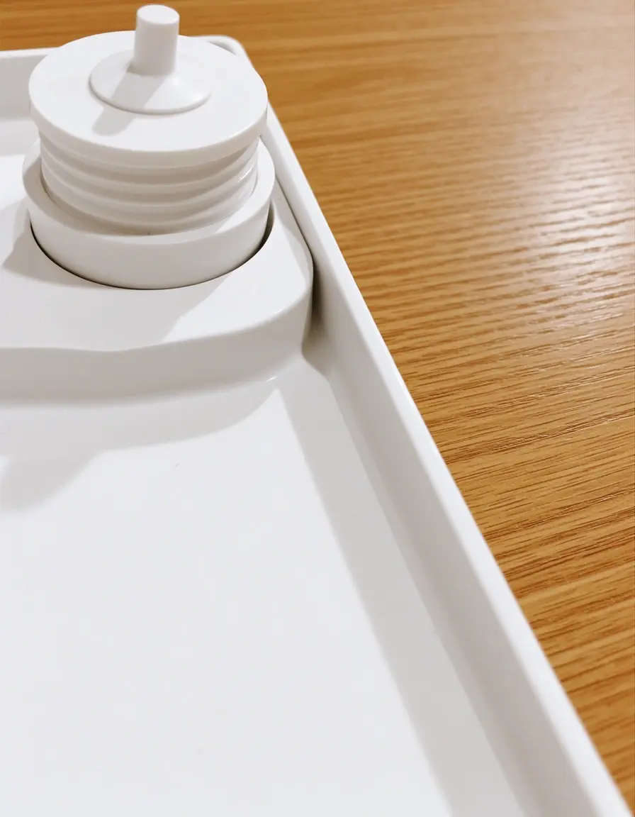 Kit de limpieza especializado para contrastes de blanco y madera